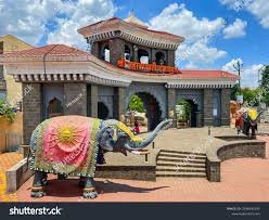 Bangalore to Shirdi Tour Package